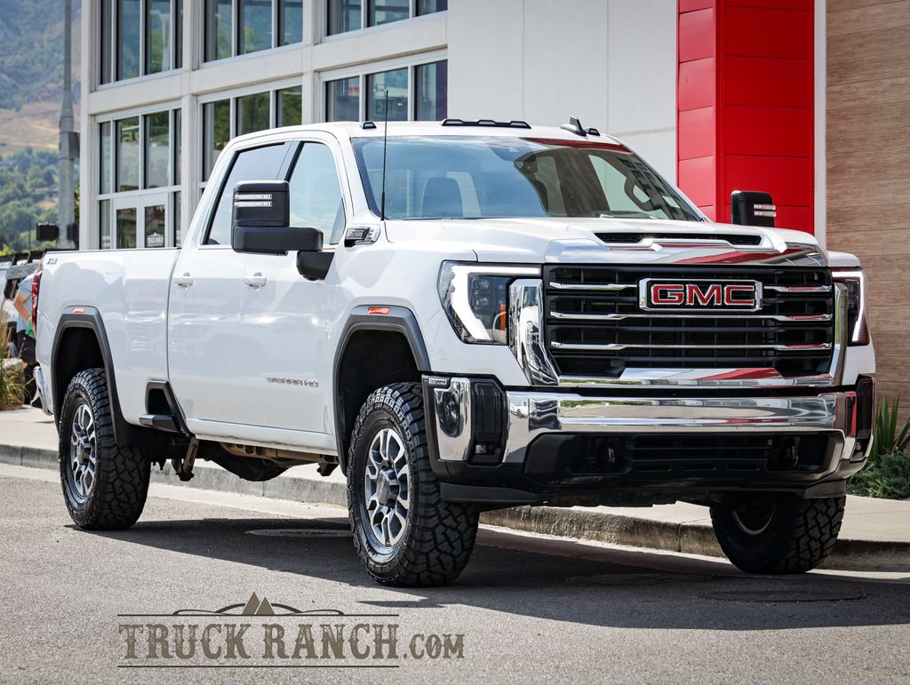 White 2024 GMC Sierra 3500HD Pickup Truck Four-Wheel Drive Automatic