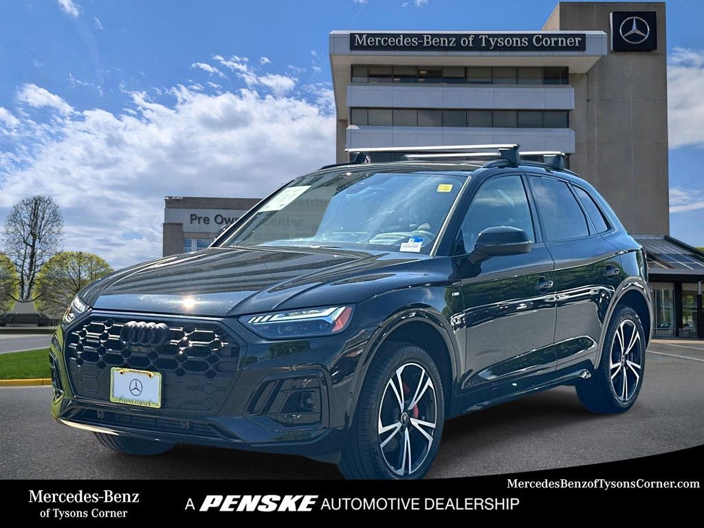 Thumbnail: 2025 Audi Q5 - 1