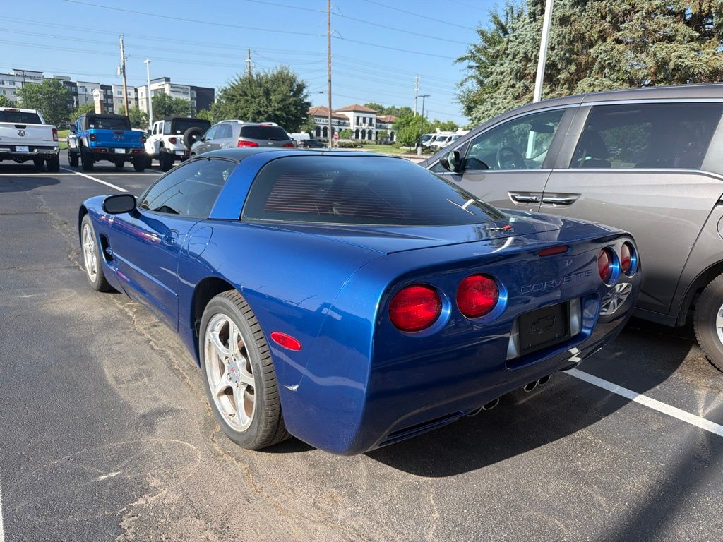 Thumbnail: 2002 Chevrolet Corvette - 2
