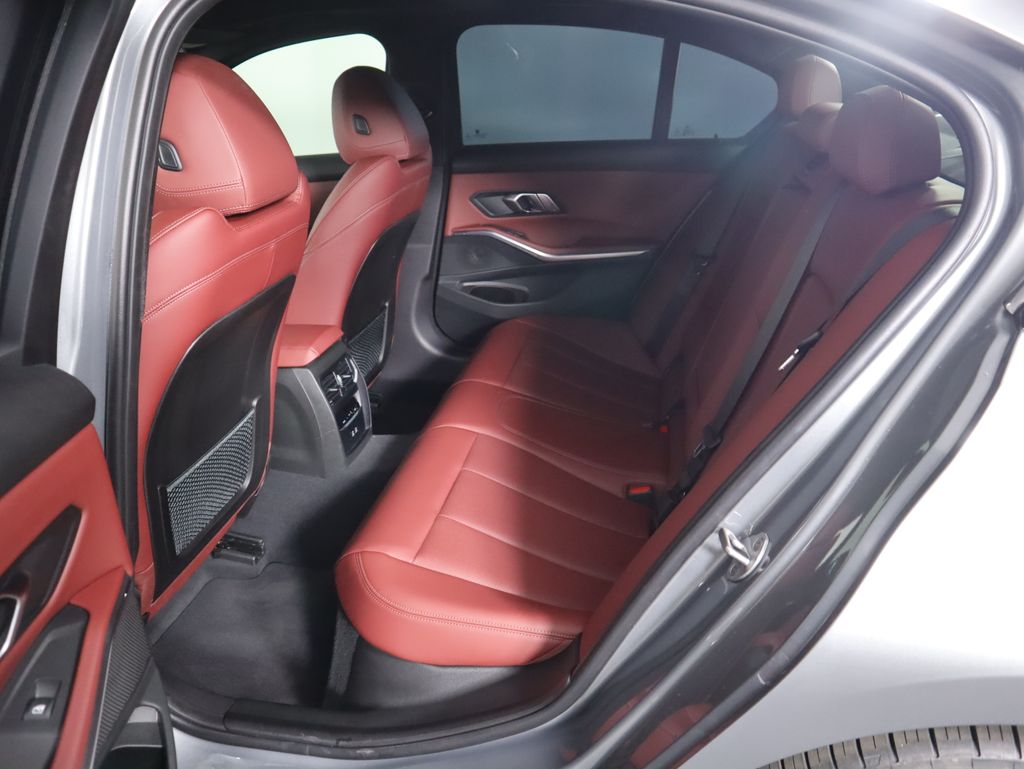 Thumbnail: 2023 BMW 3 Series - 22