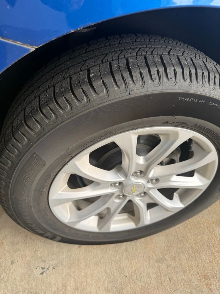 used 2019 Chevrolet Equinox car, priced at $14,991