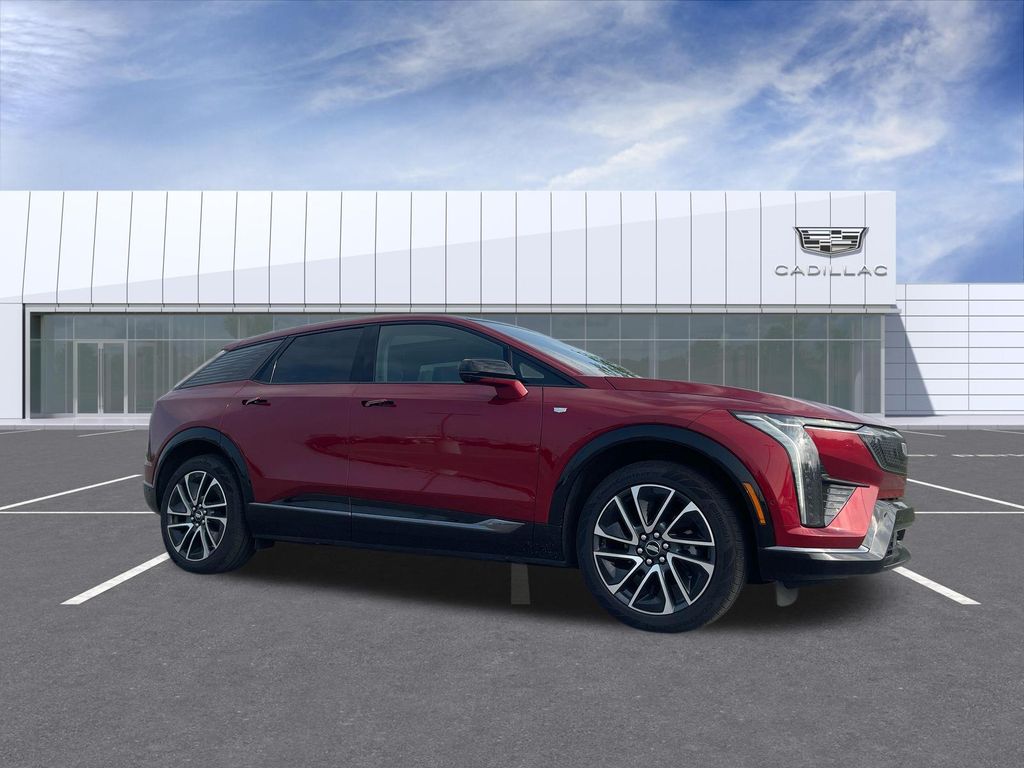 2025 Cadillac OPTIQ Sport 2 AWD