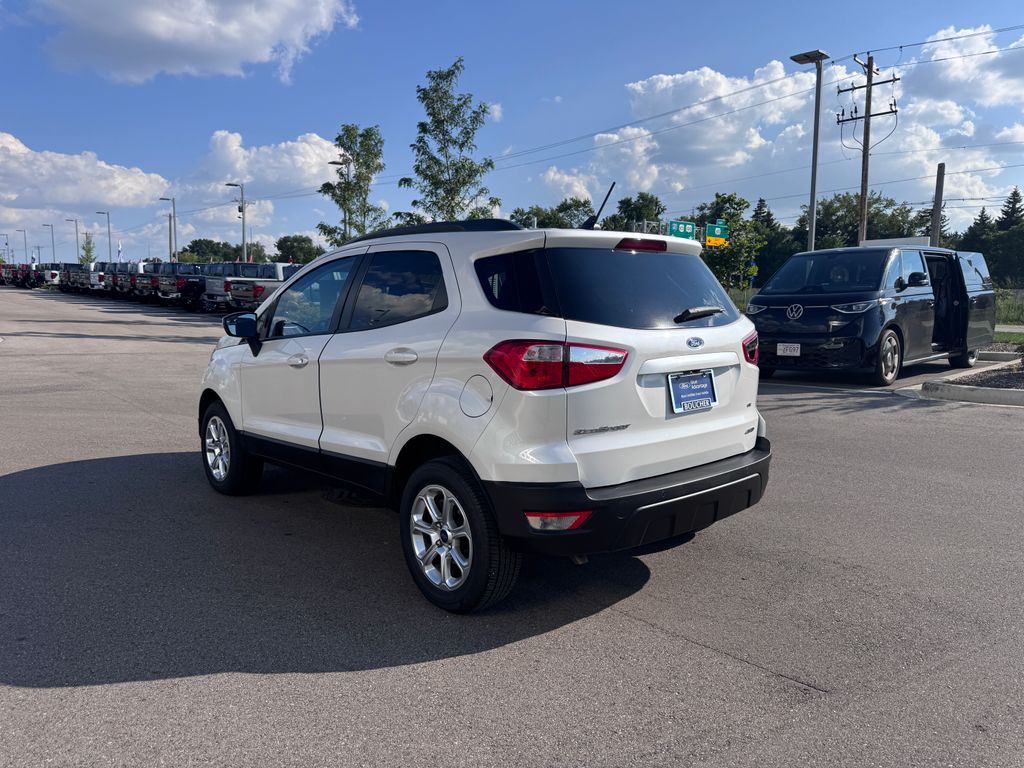 Certified Used 2018 White Platinum Clearcoat Metallic Ford SE image 6