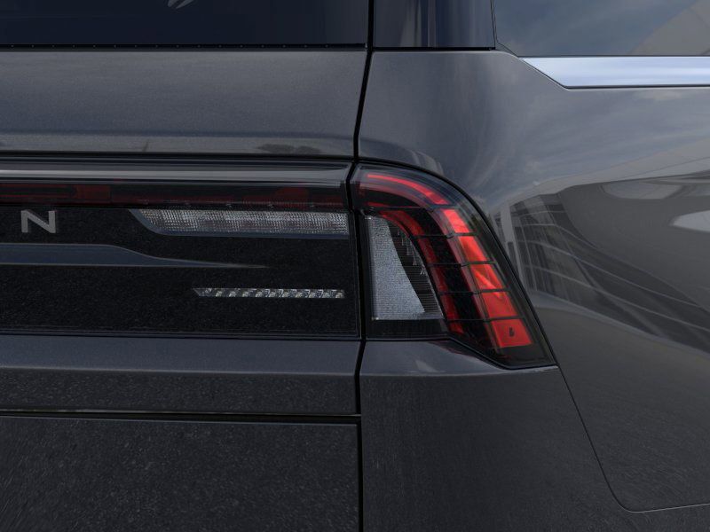 Thumbnail: 2026 Lincoln Navigator L - 21