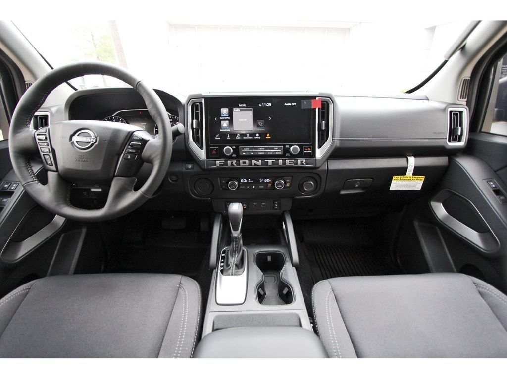 2026 Nissan Frontier SV - 7