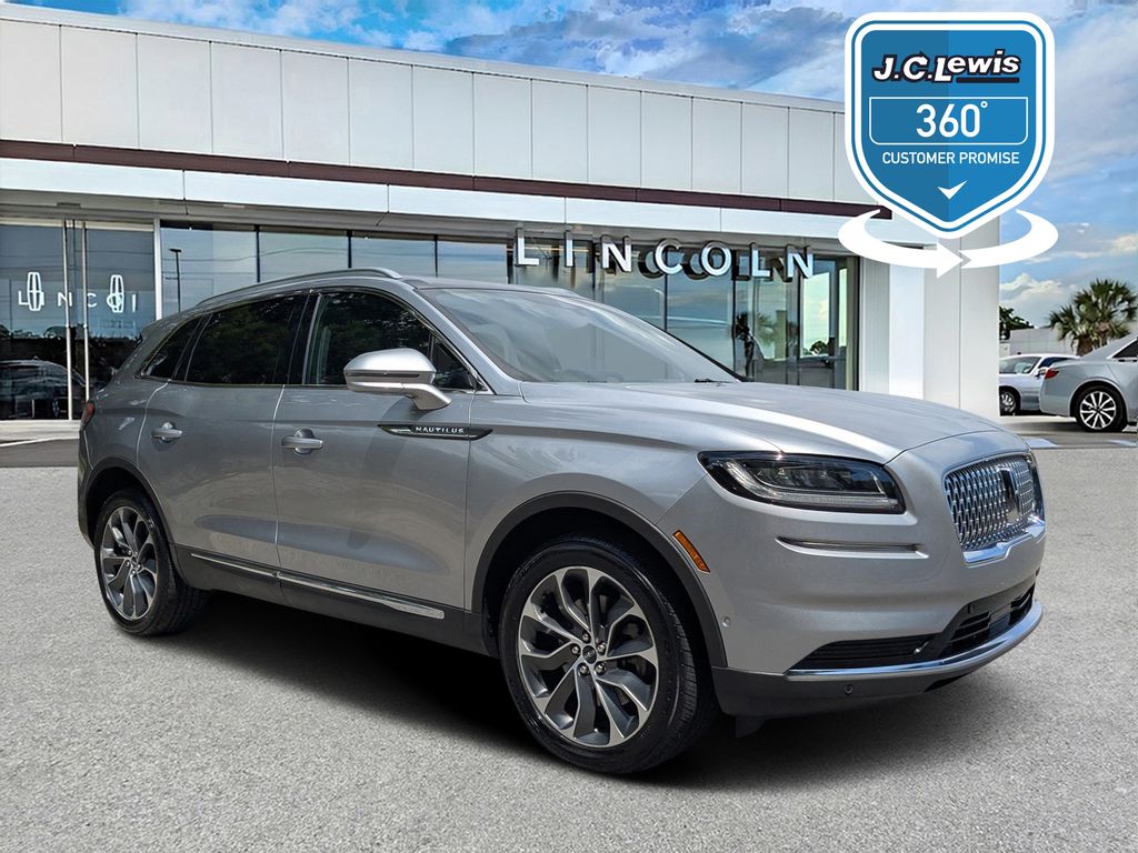 2022 Lincoln Nautilus Reserve