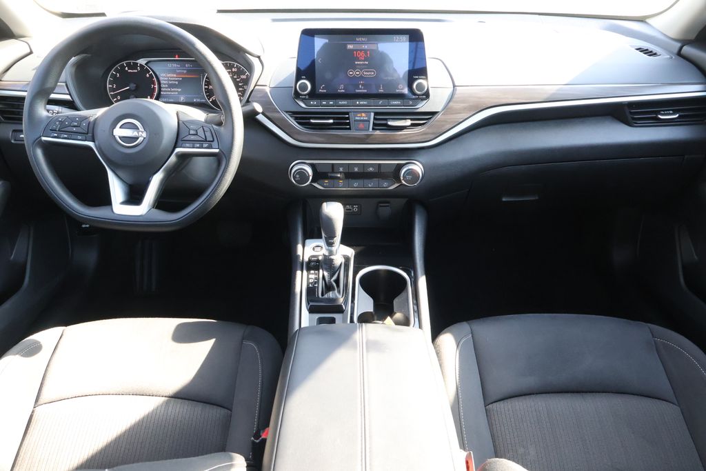 Thumbnail: 2024 Nissan Altima - 14