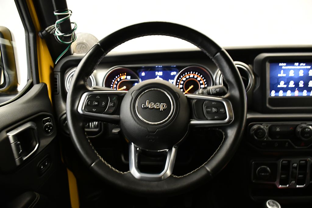 Thumbnail: 2020 Jeep Wrangler - 19