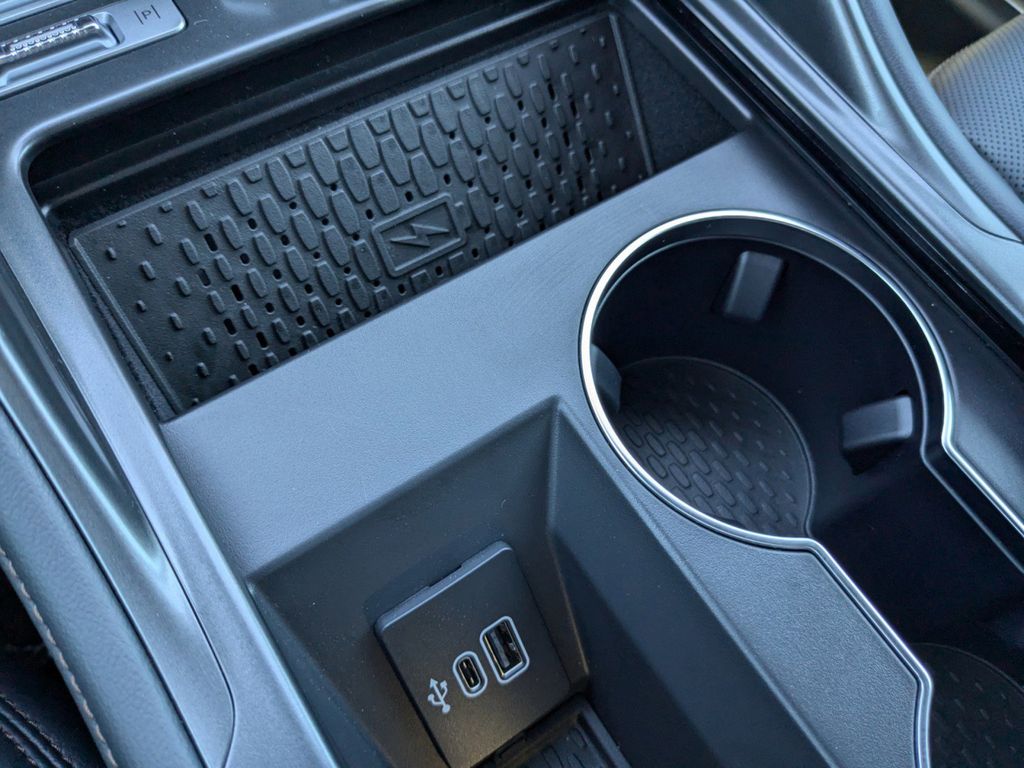 2025 Lincoln Nautilus Hybrid Premiere