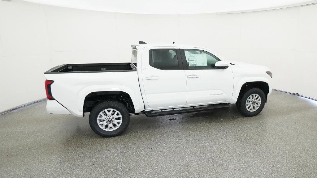 Thumbnail: 2025 Toyota Tacoma - 25