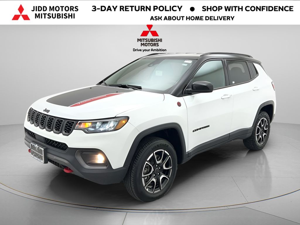 Bright White Clearcoat 2025 Jeep Compass Trailhawk 4WD SUV / Crossover Four-Wheel Drive 8-Speed Automatic