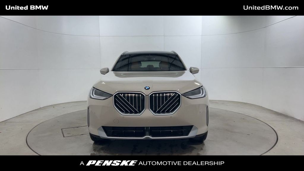 Thumbnail: 2026 BMW X3 - 3
