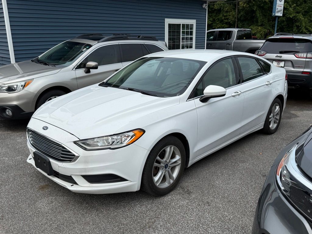 Oxford White 2018 Ford Fusion Sedan Front-Wheel Drive 6-Speed Automatic