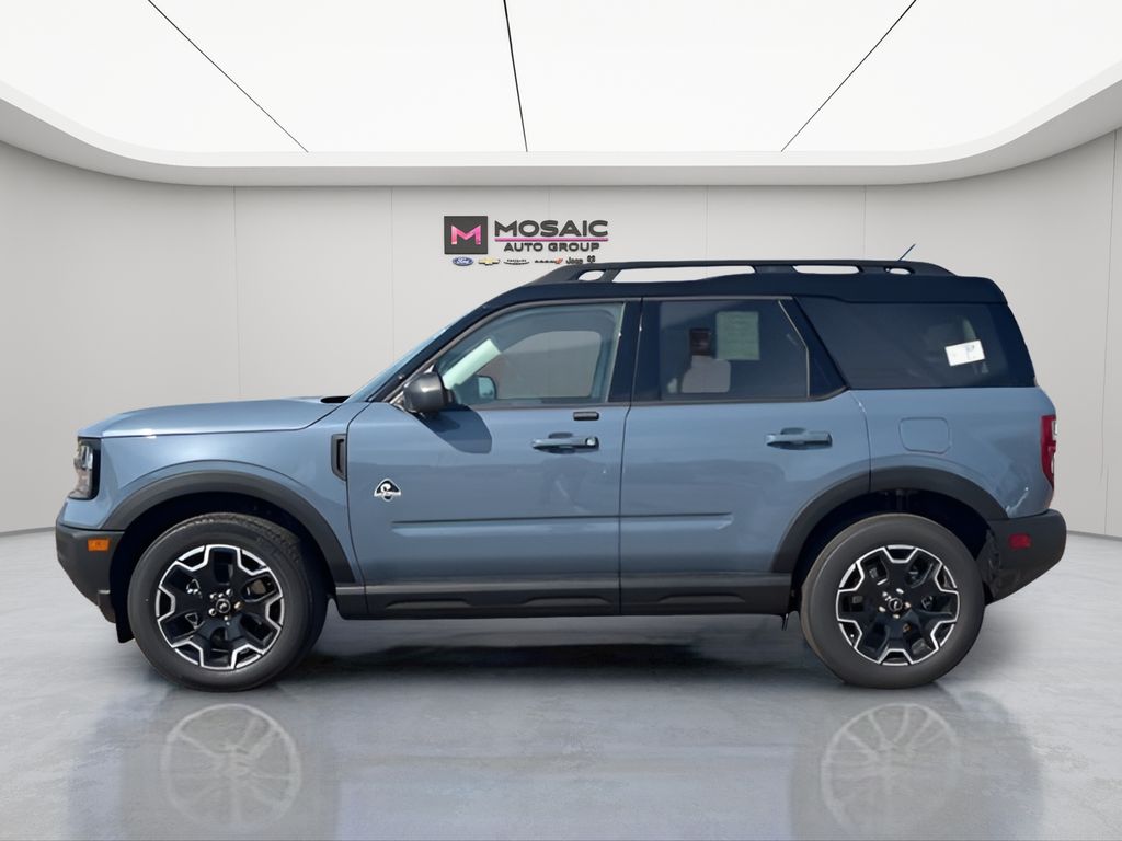 2025 Ford Bronco Sport Outer Banks photo 3