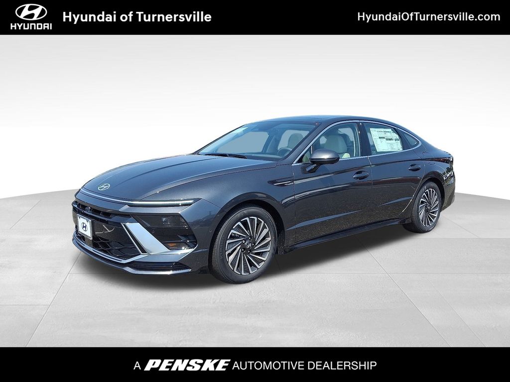 Thumbnail: 2025 Hyundai Sonata - 1