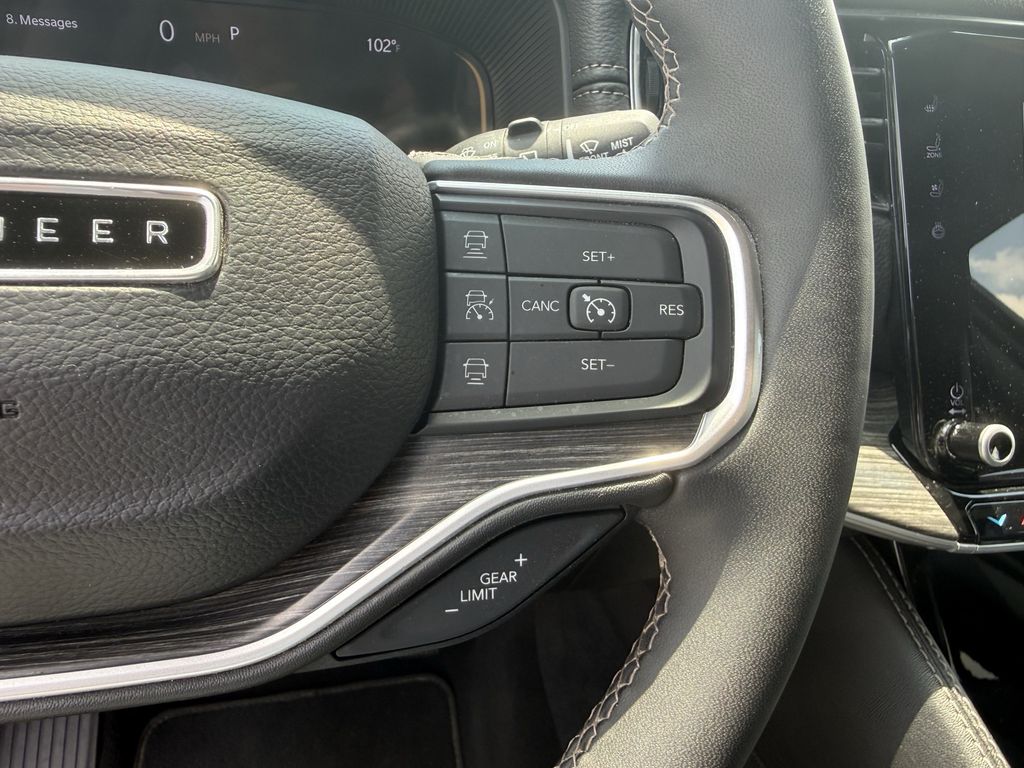 2024 Jeep Wagoneer Series II  at River Oaks CDJR