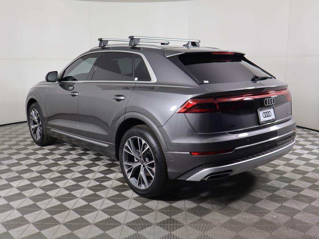 Thumbnail: 2026 Audi Q8 - 8