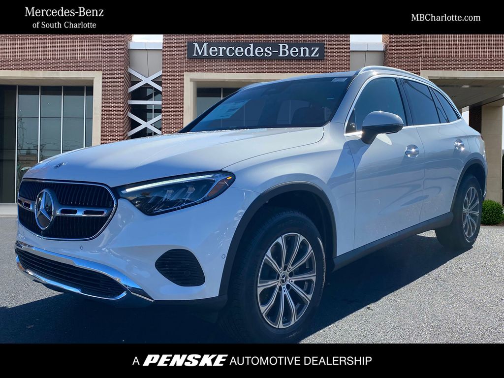 2025 Mercedes-Benz GLC 300 -
                Pineville, NC