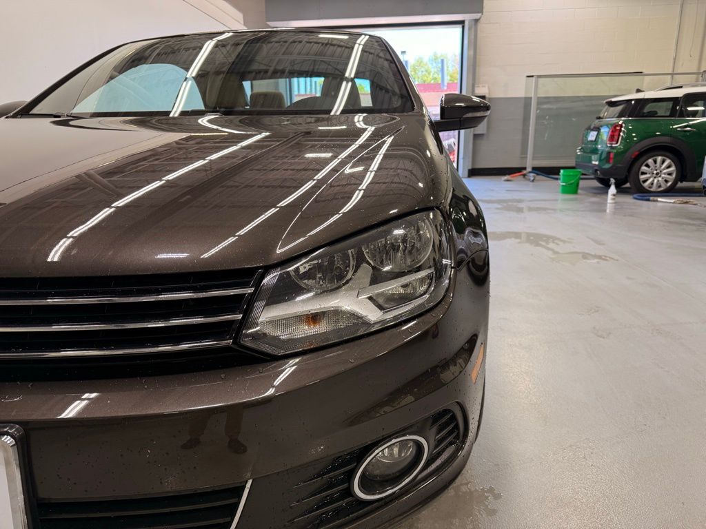 2015 Volkswagen Eos Komfort 9