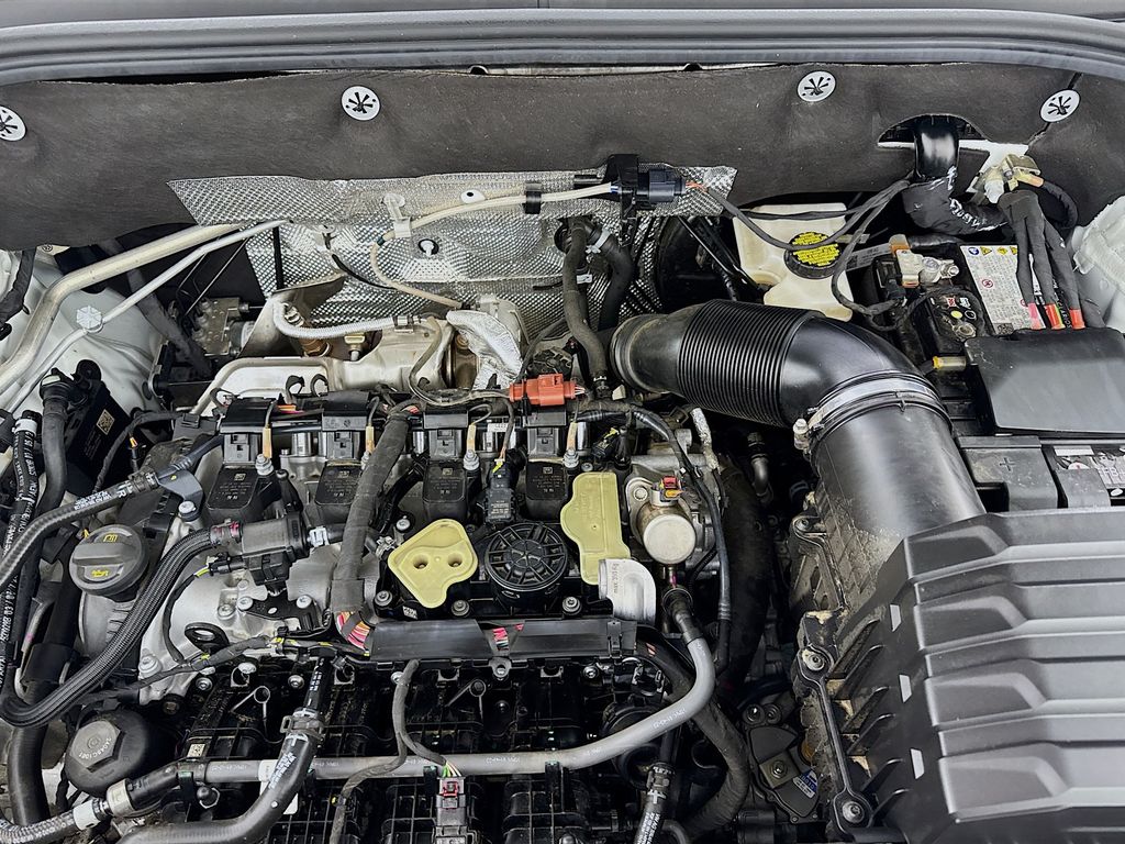 Used Car 2024 Volkswagen Atlas Cross Sport  2.0t Se For Sale Under $30,000 In Austin, Texas