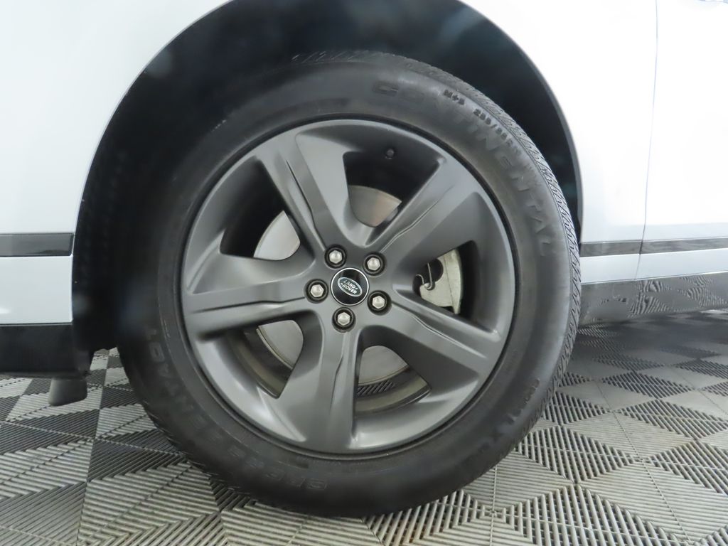 Thumbnail: 2024 Land Rover Range Rover Velar - 31