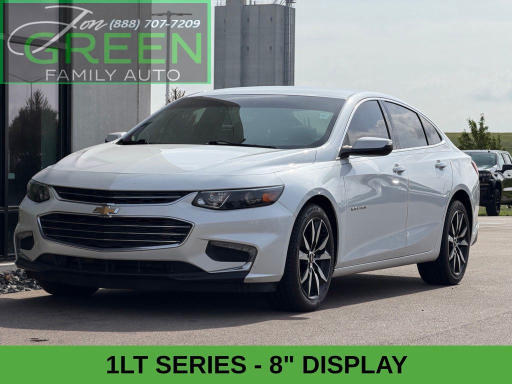 White (Iridescent Pearl Tricoat) 2017 Chevrolet Malibu Sedan Front-Wheel Drive 6-Speed Automatic