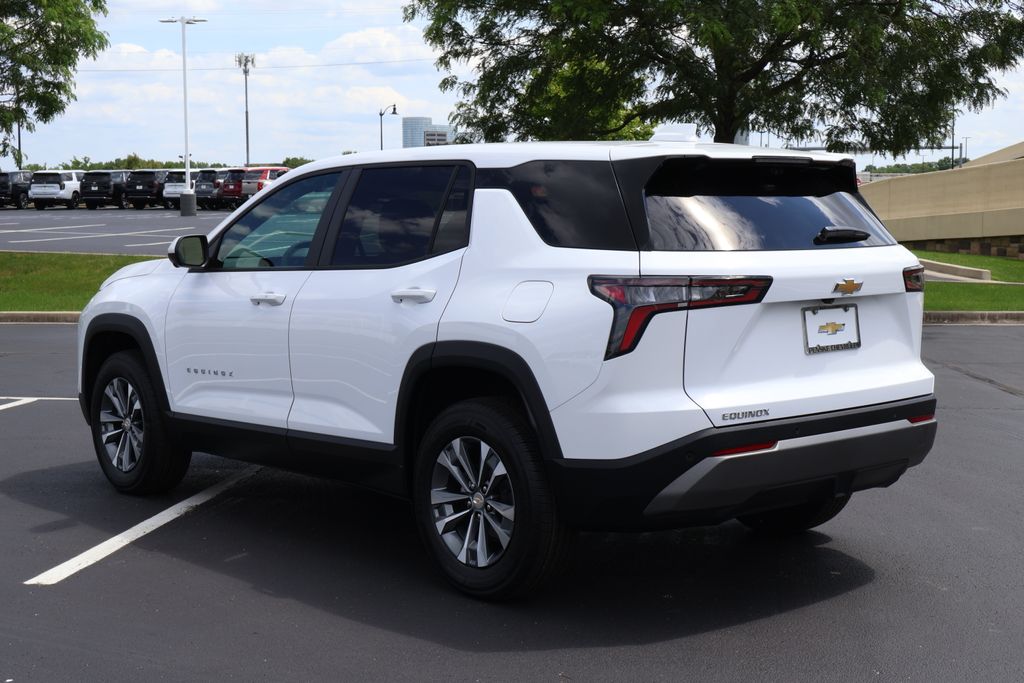 Thumbnail: 2026 Chevrolet Equinox - 5