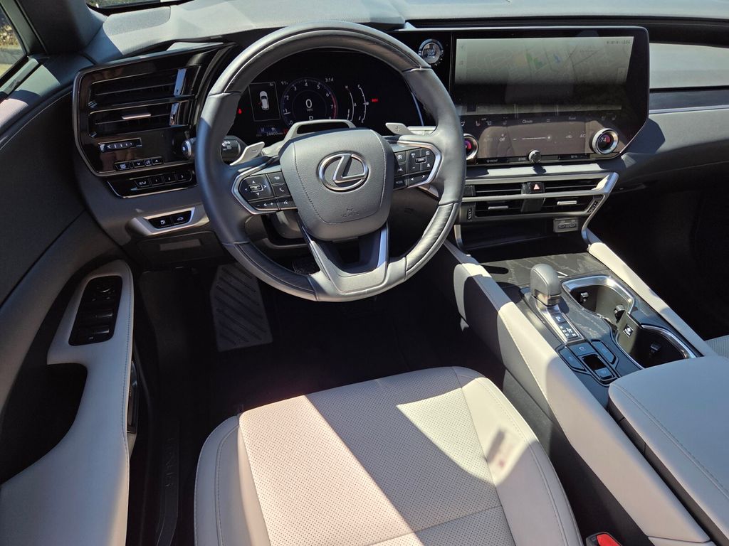 2024 Lexus RX 350 - Photo 7