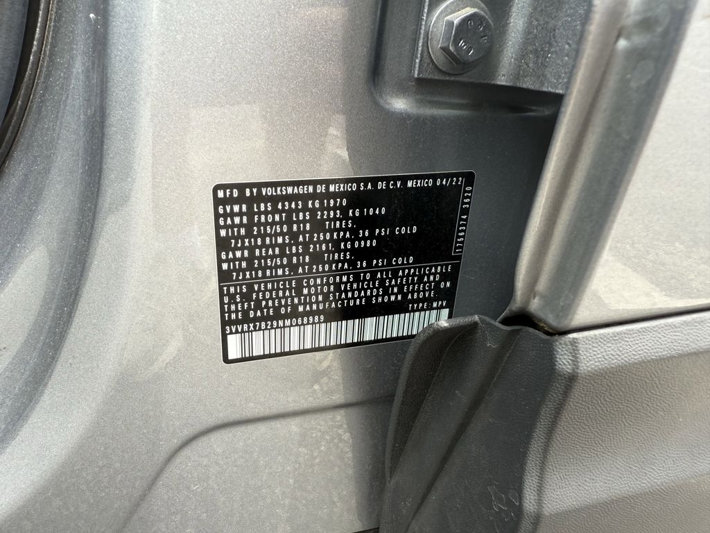 2022 Volkswagen Taos 1.5T SE Silver at DeMontrond Auto Country