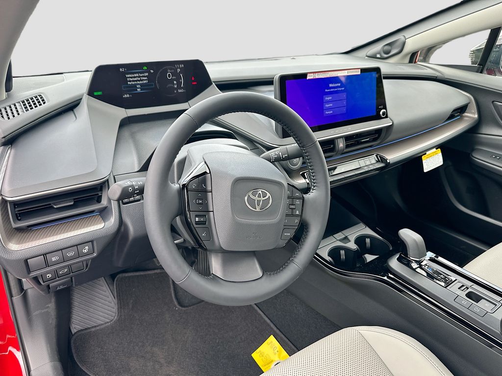 2025 Toyota Prius Limited 9
