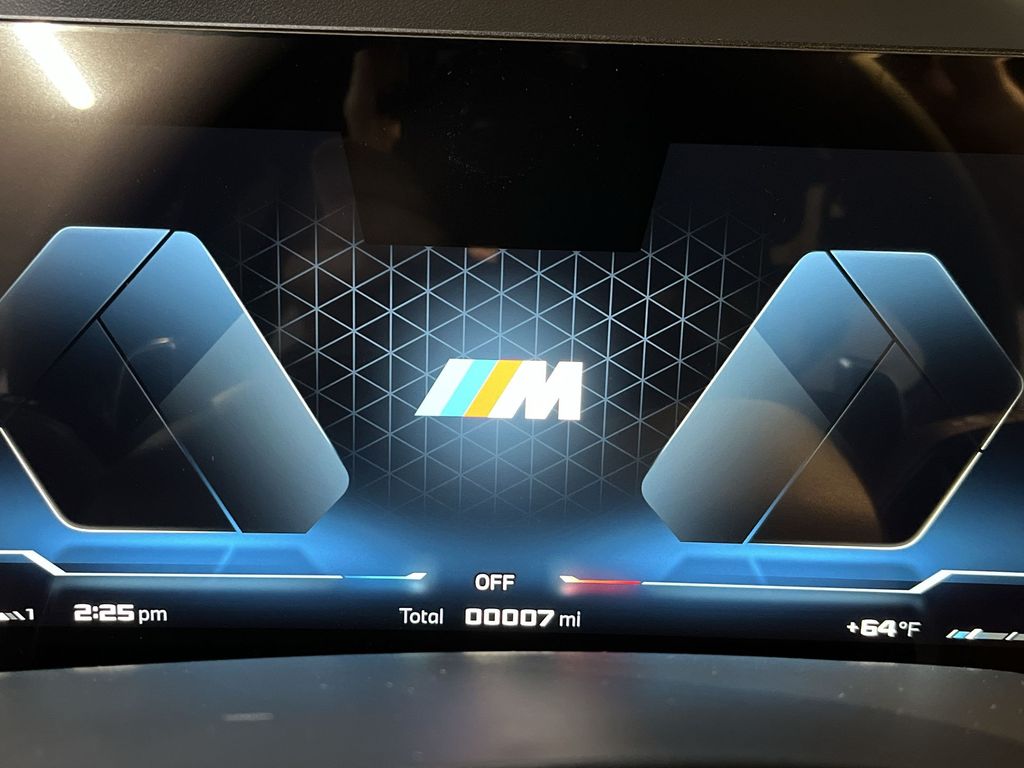 Thumbnail: 2026 BMW X5 - 15