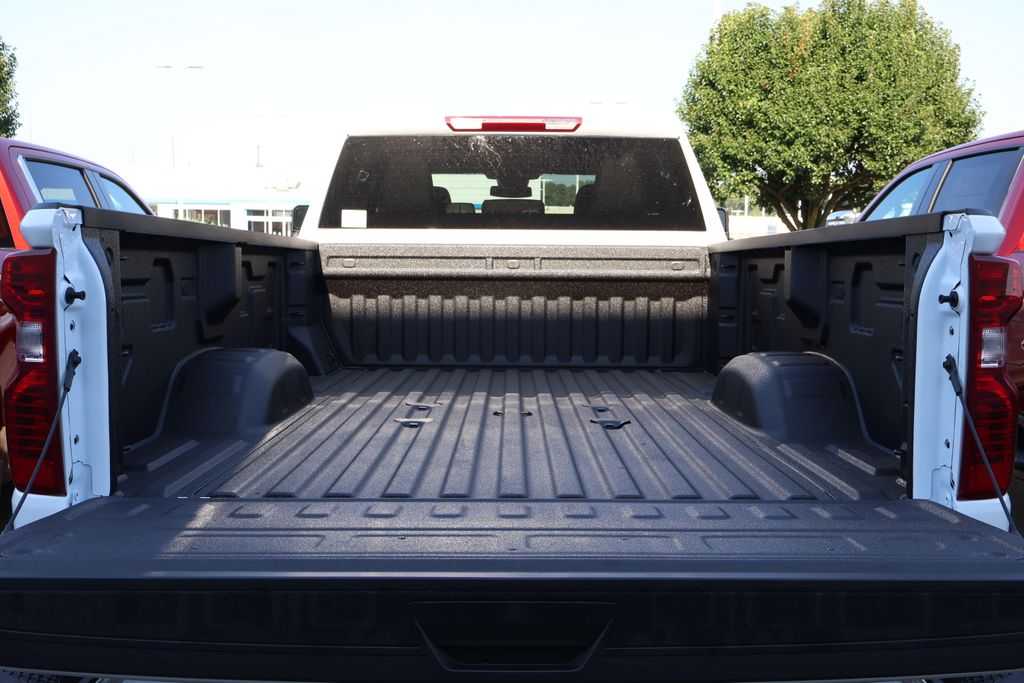 Thumbnail: 2025 Chevrolet Silverado 2500 - 11
