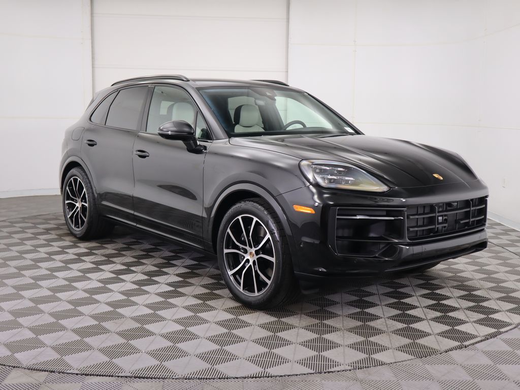 Thumbnail: 2025 Porsche Cayenne - 9