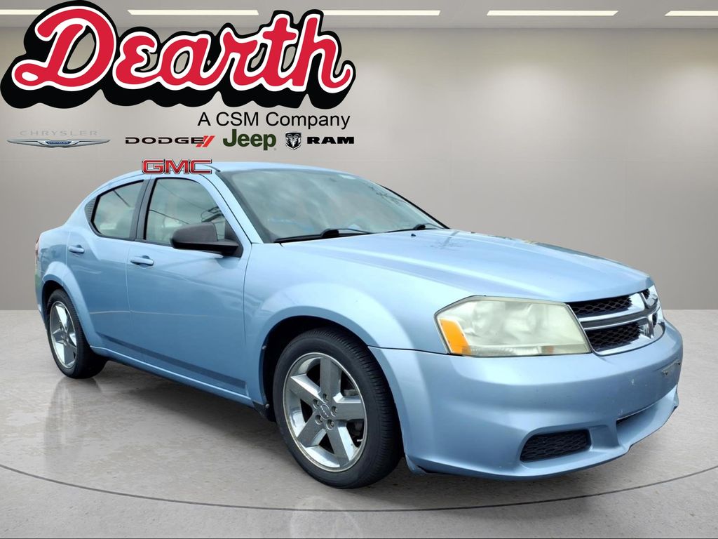 Crystal Blue Pearlcoat 2013 Dodge Avenger Sedan Front-Wheel Drive 4-Speed Automatic