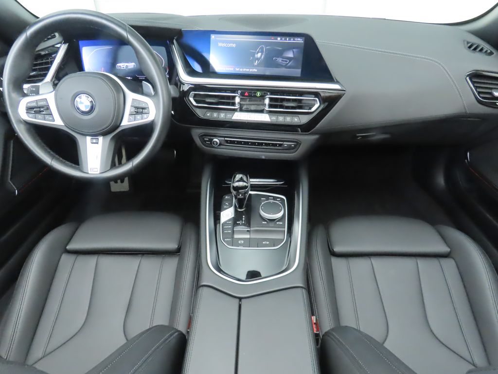 Thumbnail: 2025 BMW Z4 - 21