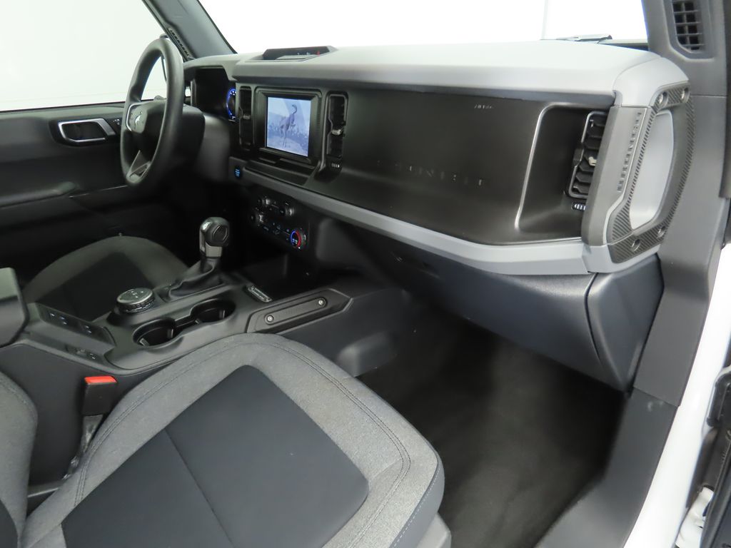 Thumbnail: 2021 Ford Bronco - 15