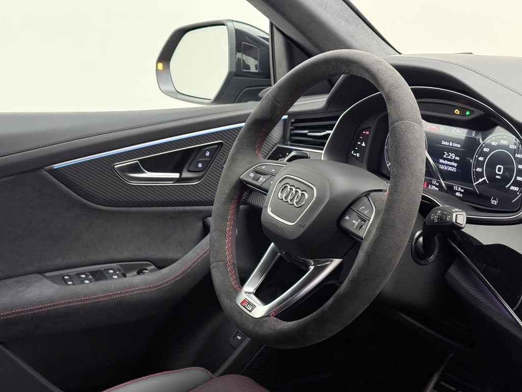 Thumbnail: 2026 Audi RS Q8 - 24