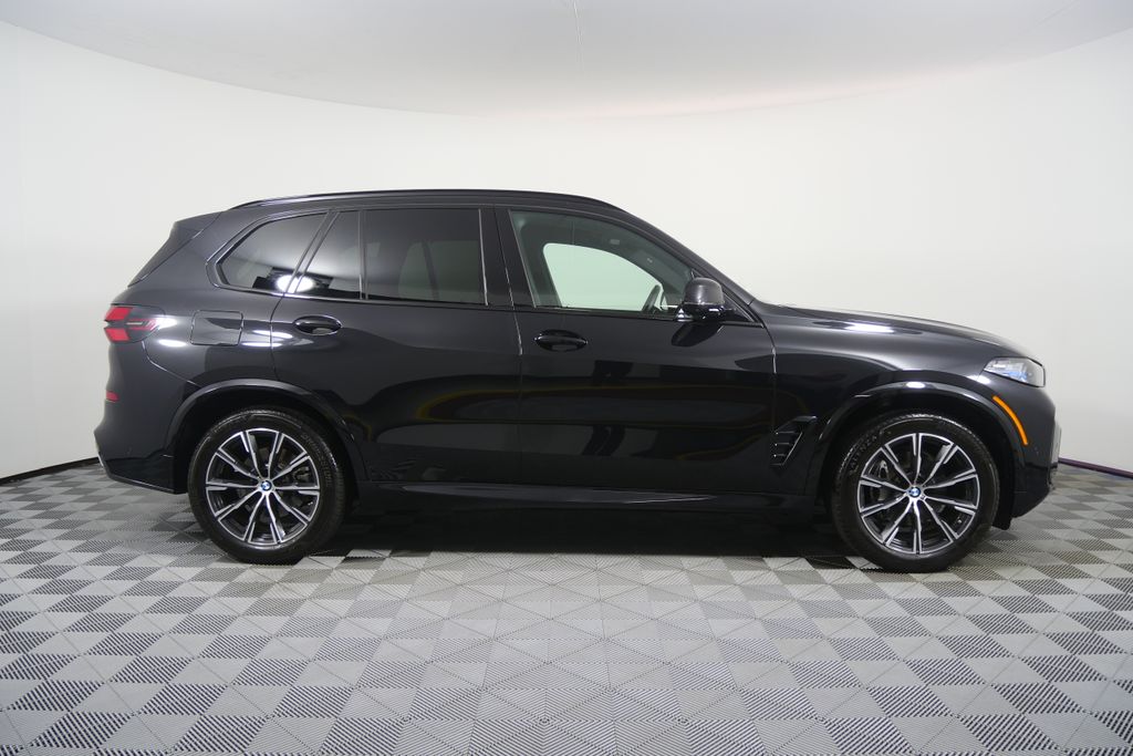Thumbnail: 2026 BMW X5 - 6