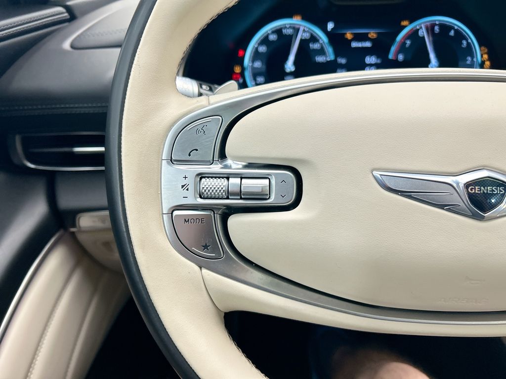 Thumbnail: 2023 Genesis GV80 - 11