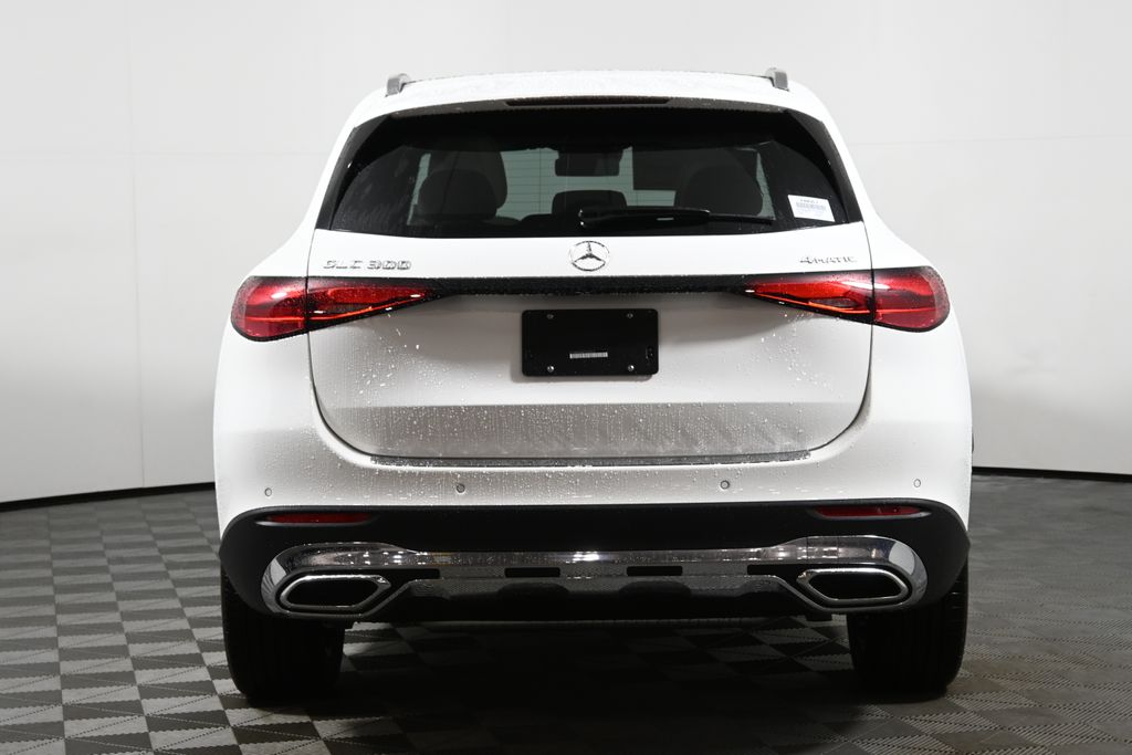 Thumbnail: 2026 Mercedes-Benz GLC - 6