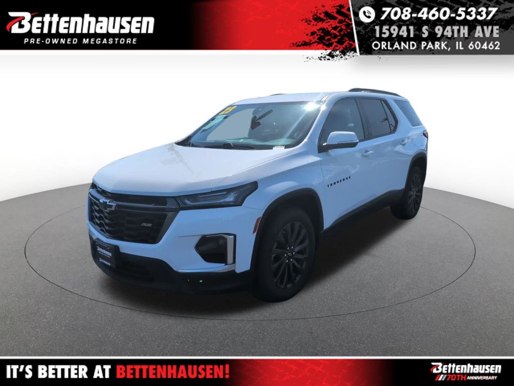 Summit White 2023 Chevrolet Traverse SUV / Crossover Four-Wheel Drive 9-Speed Automatic