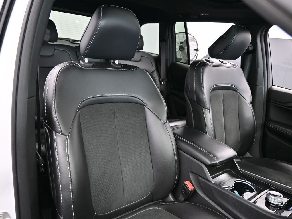 Used 2024 Bright White Clearcoat Jeep Altitude X image 50