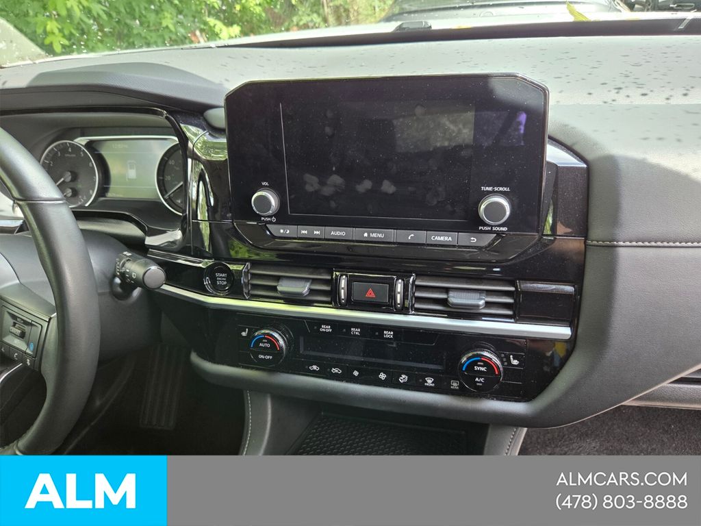 Used 2025 Silver Nissan SV image 16