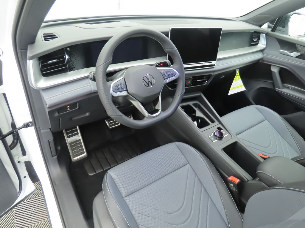 Thumbnail: 2026 Volkswagen Tiguan - 10