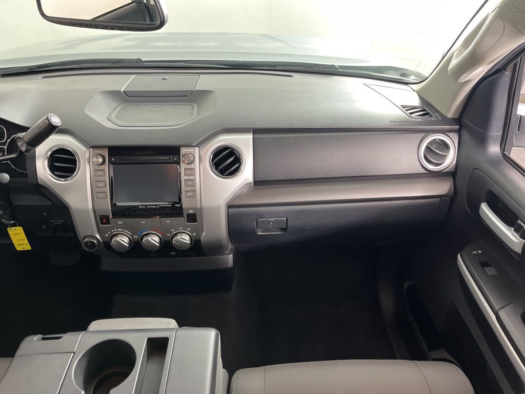 Thumbnail: 2019 Toyota Tundra - 19