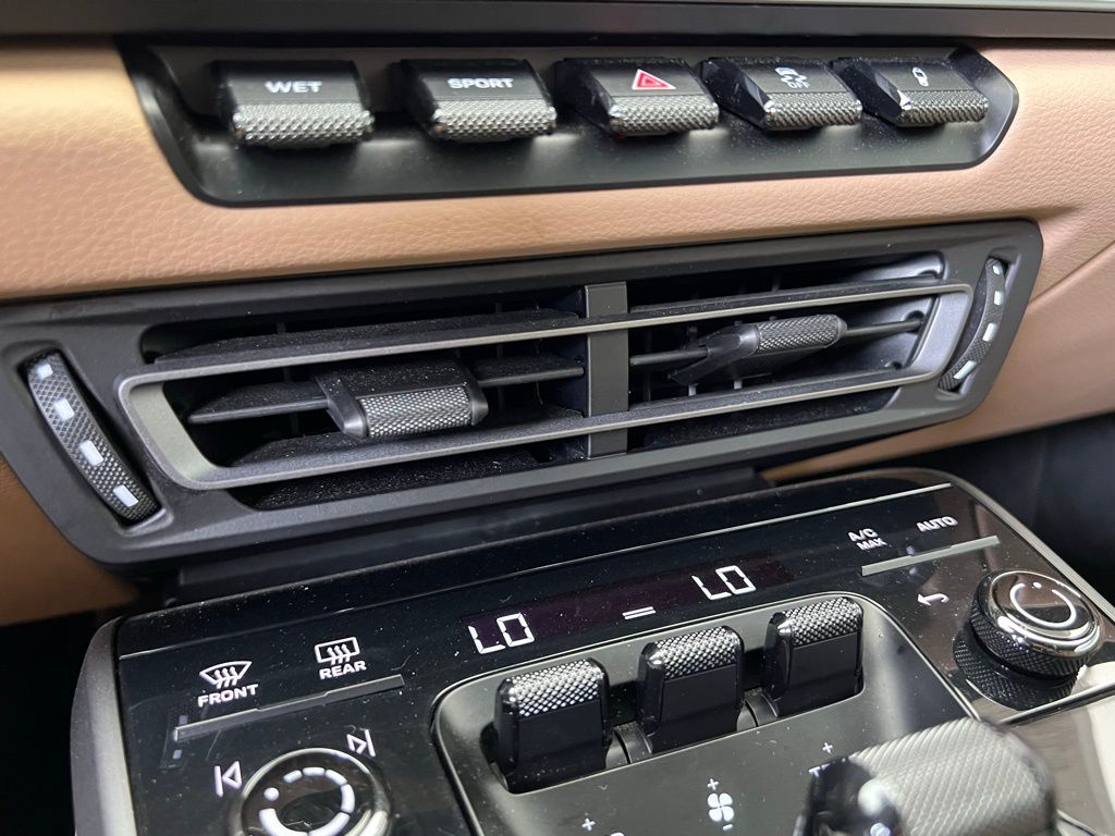 Thumbnail: 2021 Porsche 911 - 12