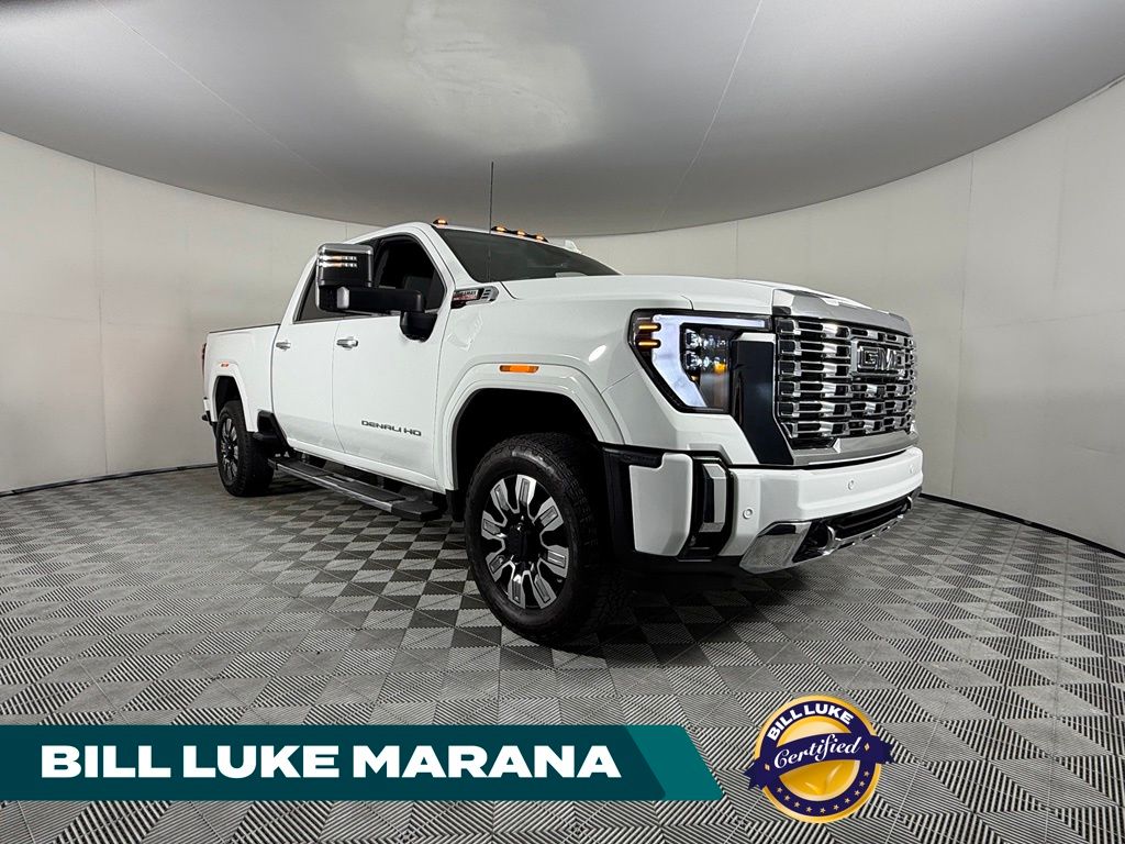 Summit White 2024 GMC Sierra 2500HD Pickup Truck Four-Wheel Drive Automatic