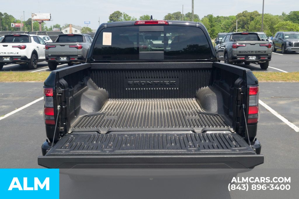 Used 2026 Black Nissan PRO-4X image 8