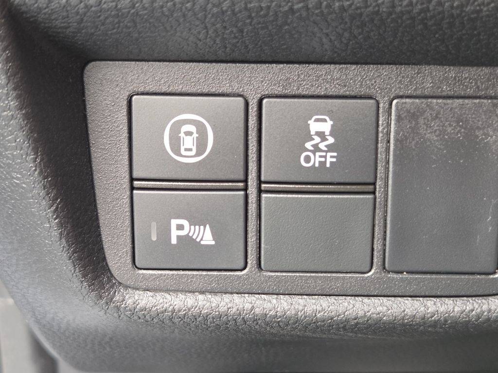 Certified Used 2022 Black Honda Touring image 13