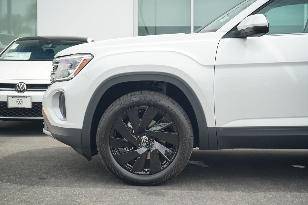 Thumbnail: 2026 Volkswagen Atlas - 2